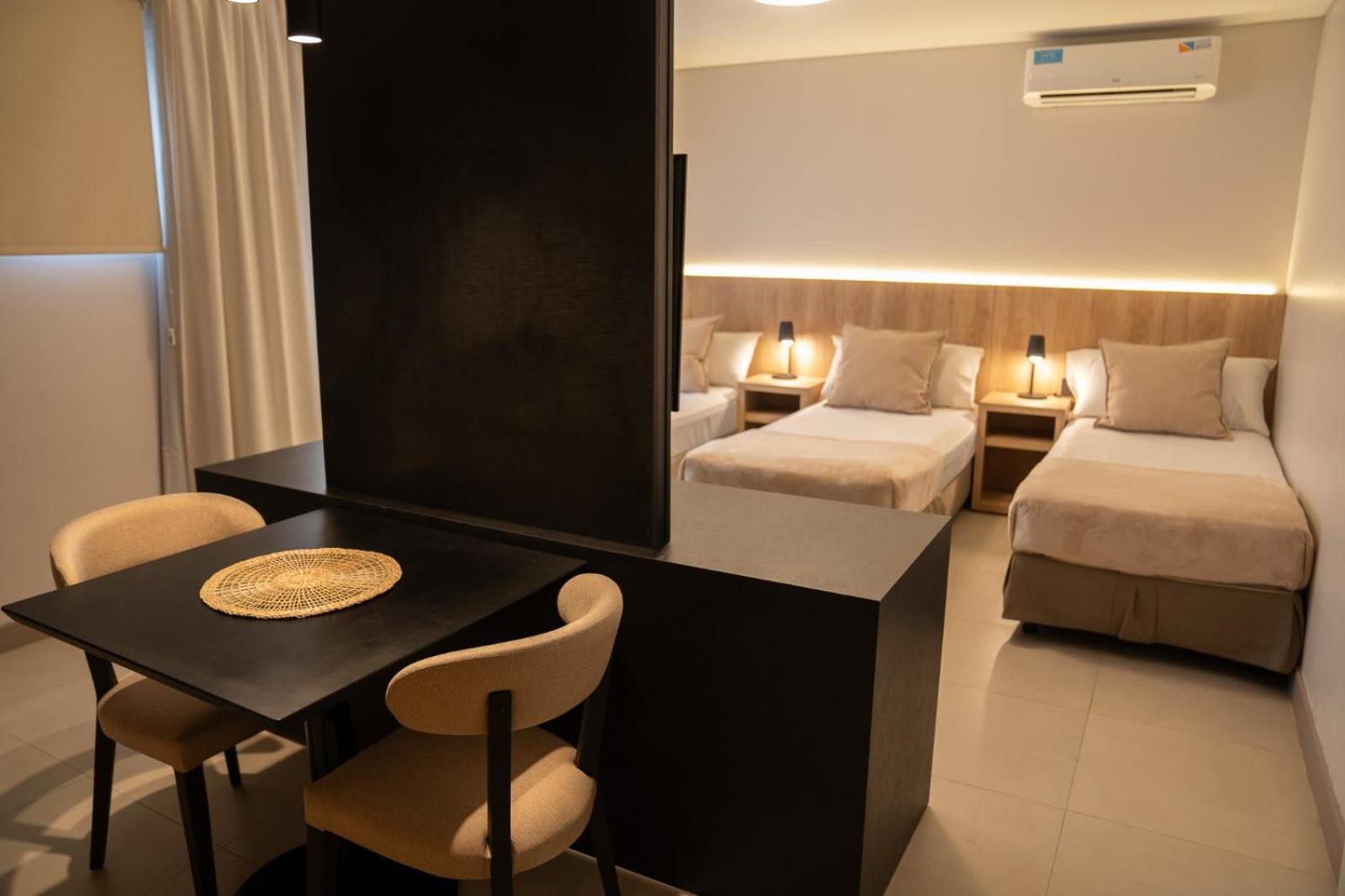 Urbana Suites Mendoza Eksteriør bilde