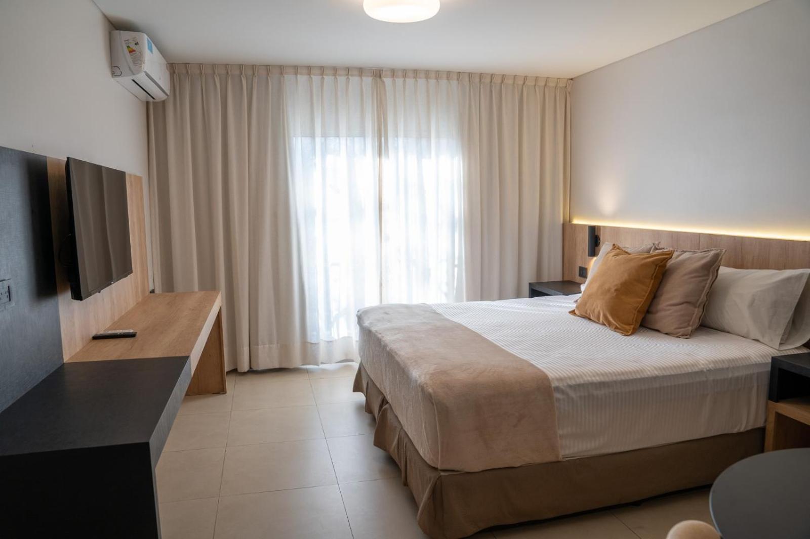 Urbana Suites Mendoza Eksteriør bilde