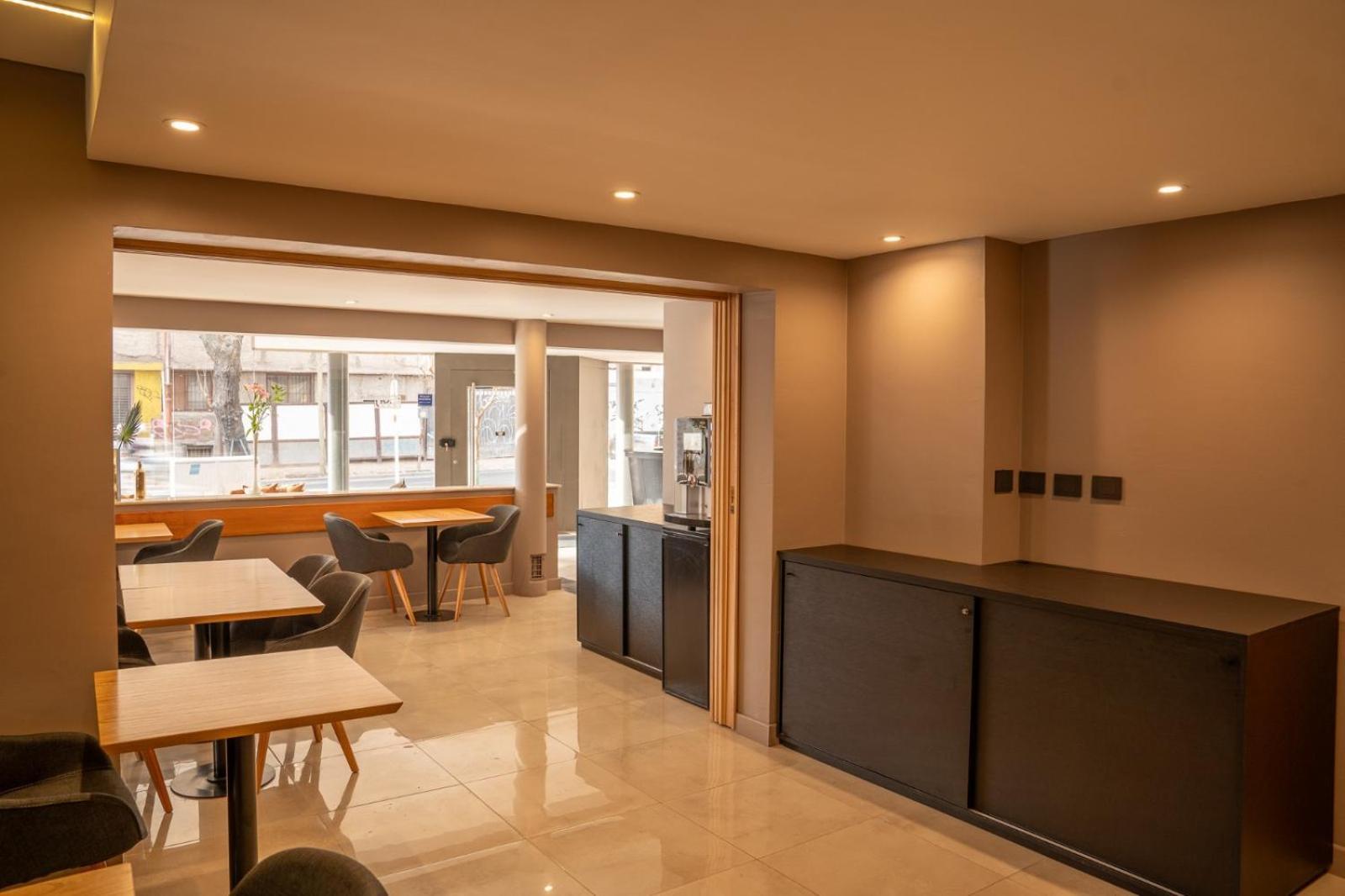 Urbana Suites Mendoza Eksteriør bilde